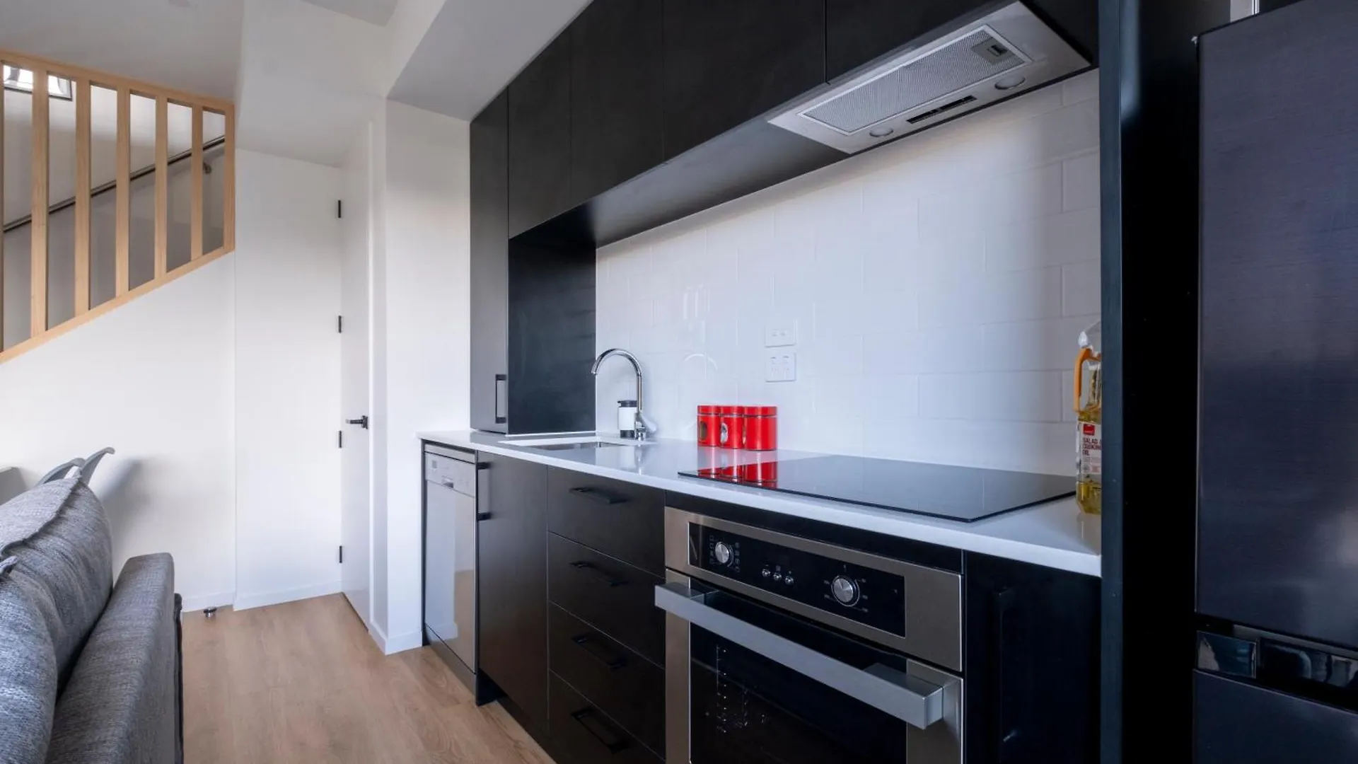 Luxury 2 Bed Townhome In Cbd كريستتشيرش